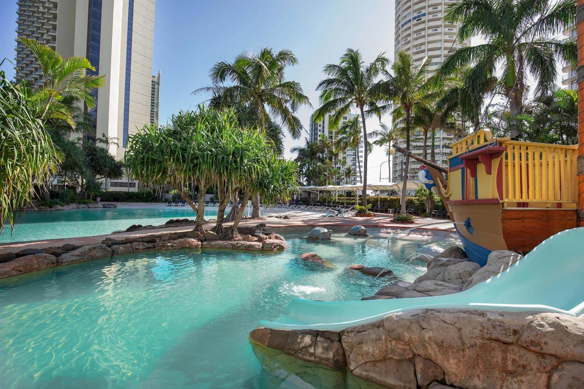Holiday Holiday Crown Towers ゴールドコースト エクステリア 写真